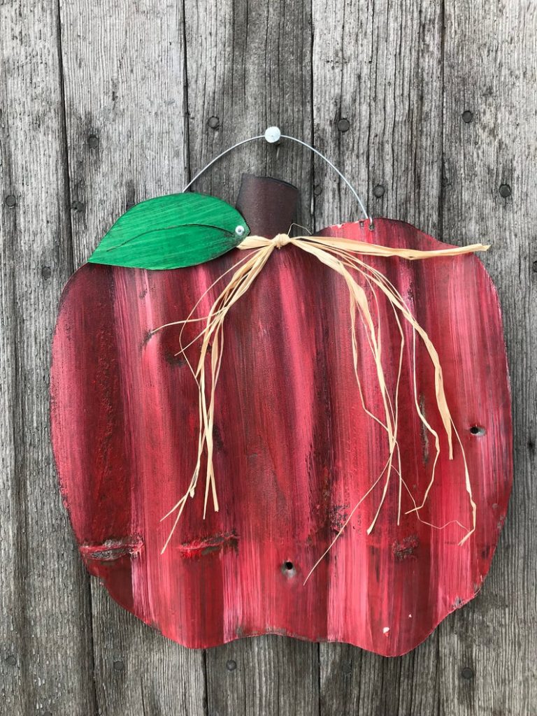 Autumn and Christmas Apple Decor